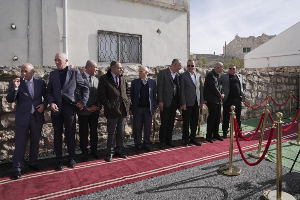 Madar Al-Saa Images 0.17433899020230026