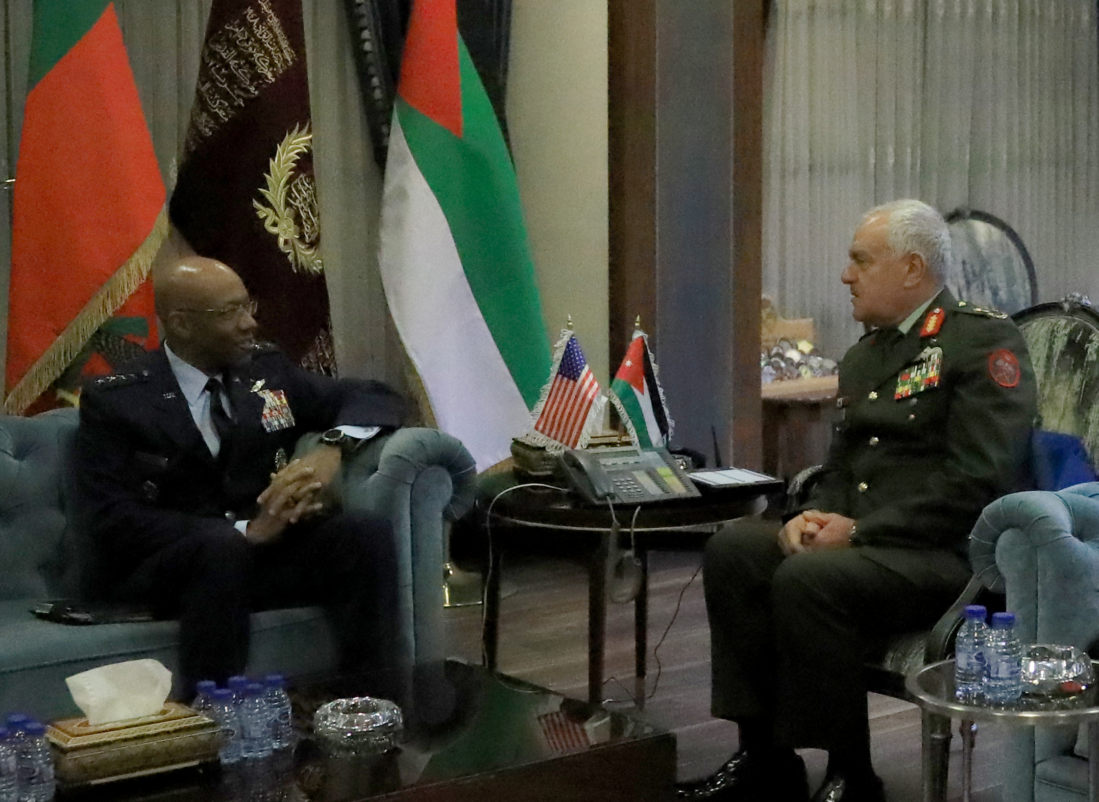 Madar Al-Saa Images 0.19089314254218448