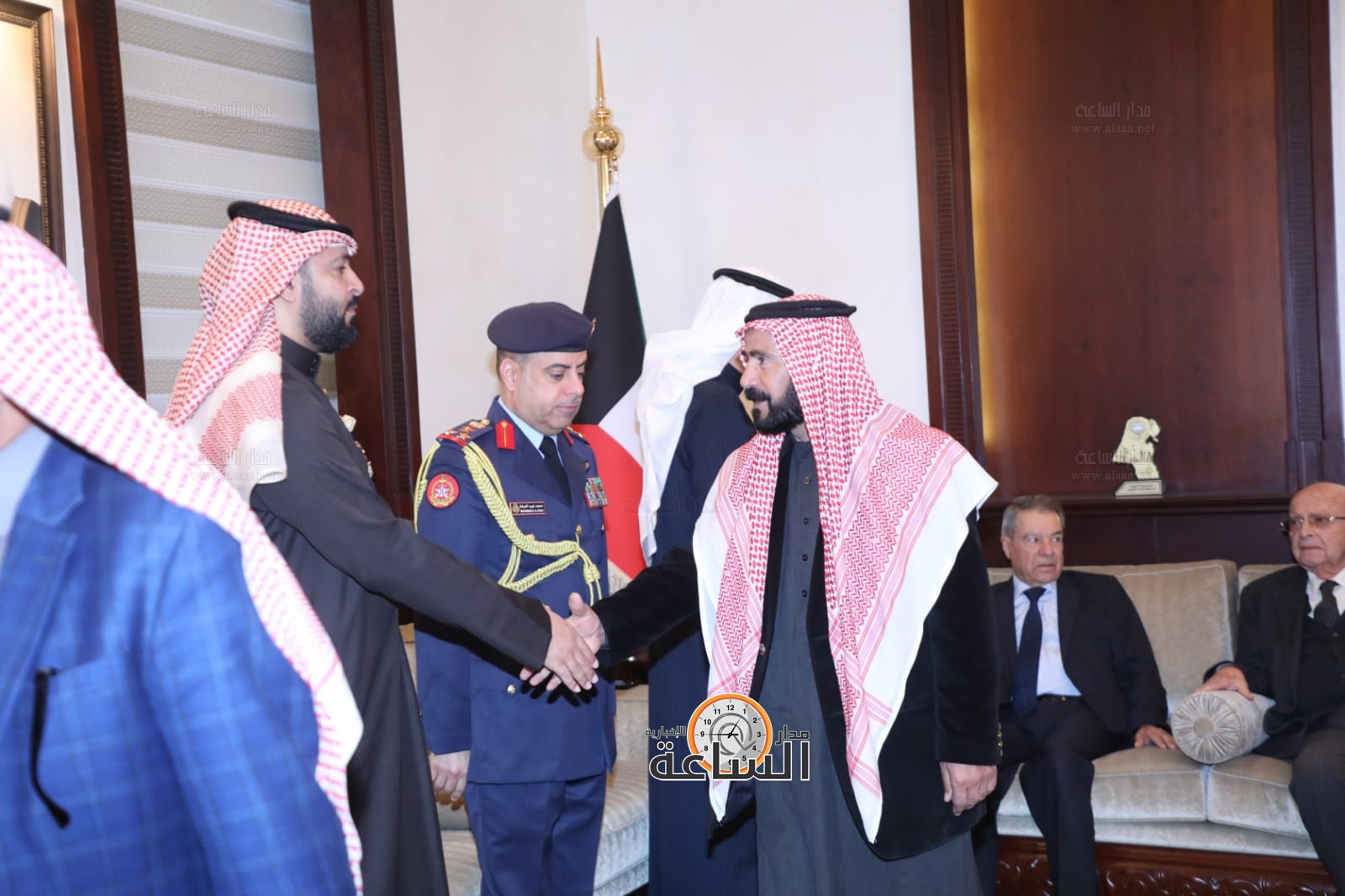 Madar Al-Saa Images 0.874900544305109