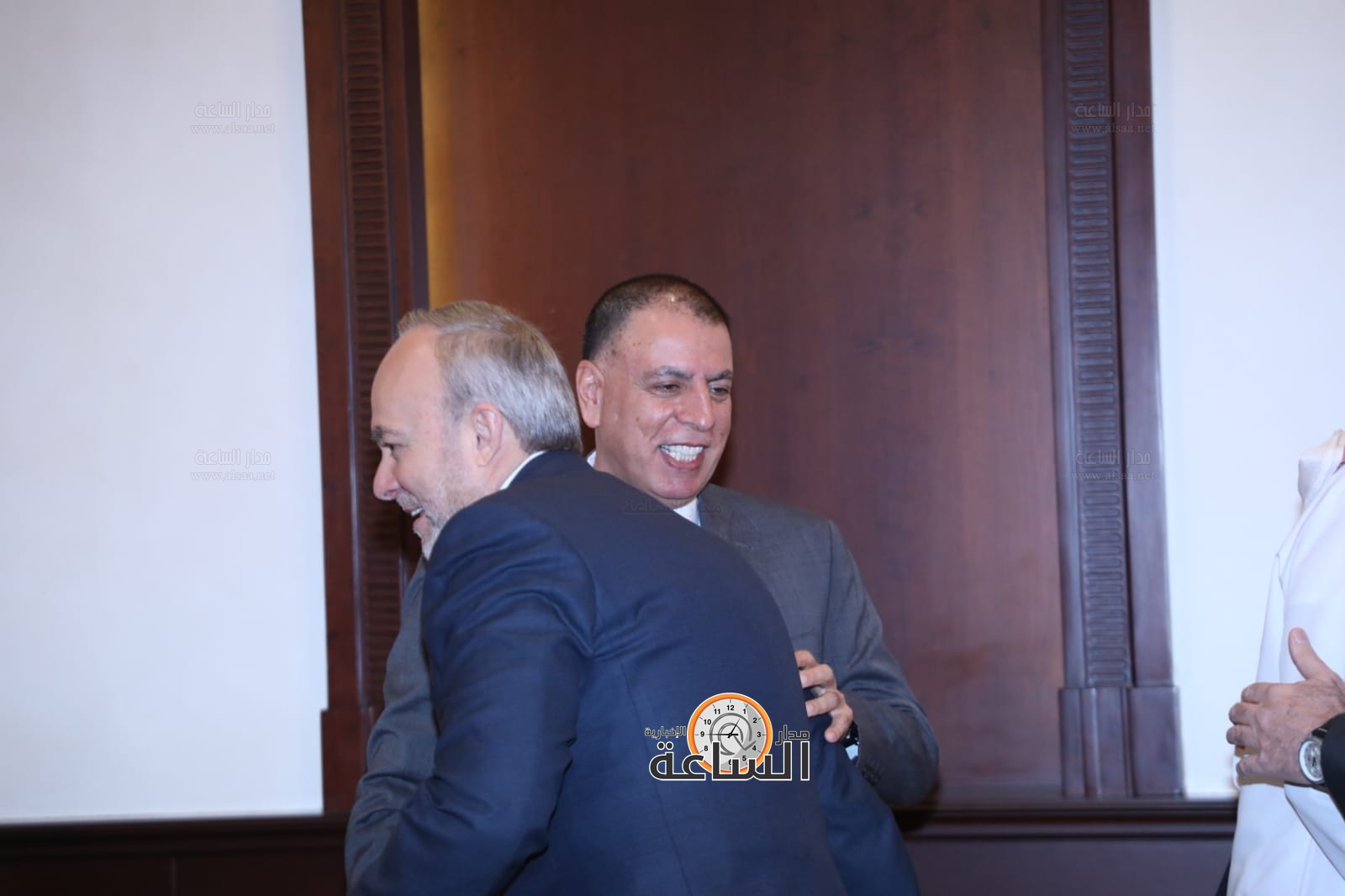 Madar Al-Saa Images 0.9413460813628274