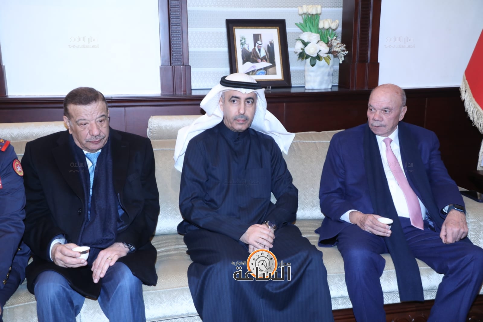 Madar Al-Saa Images 0.012405567684454333