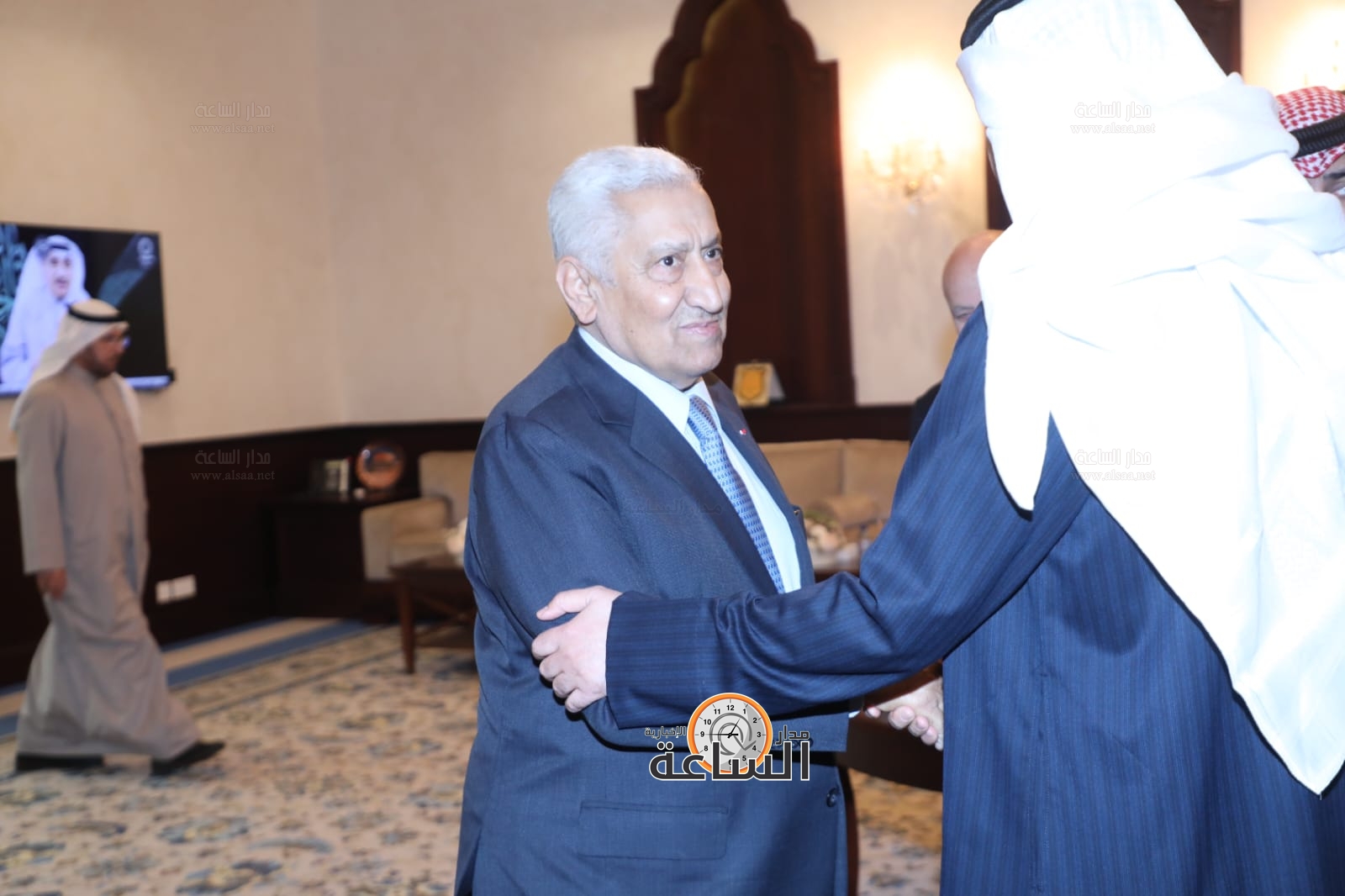 Madar Al-Saa Images 0.9942898660244646