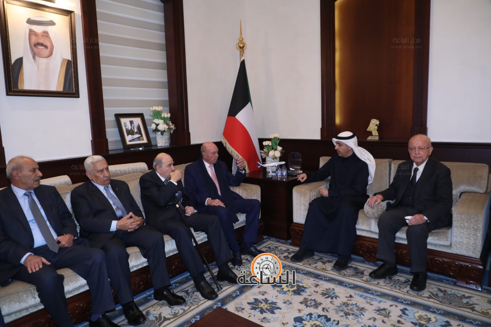 Madar Al-Saa Images 0.11075418073556142