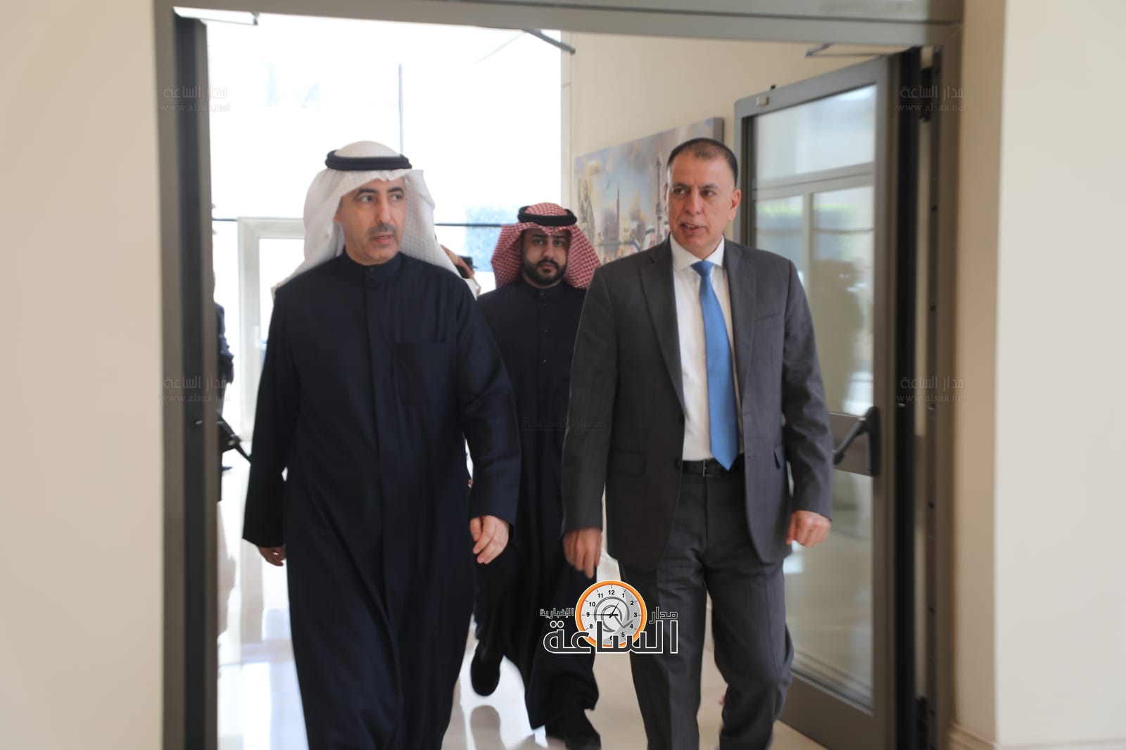 Madar Al-Saa Images 0.9823045994124842