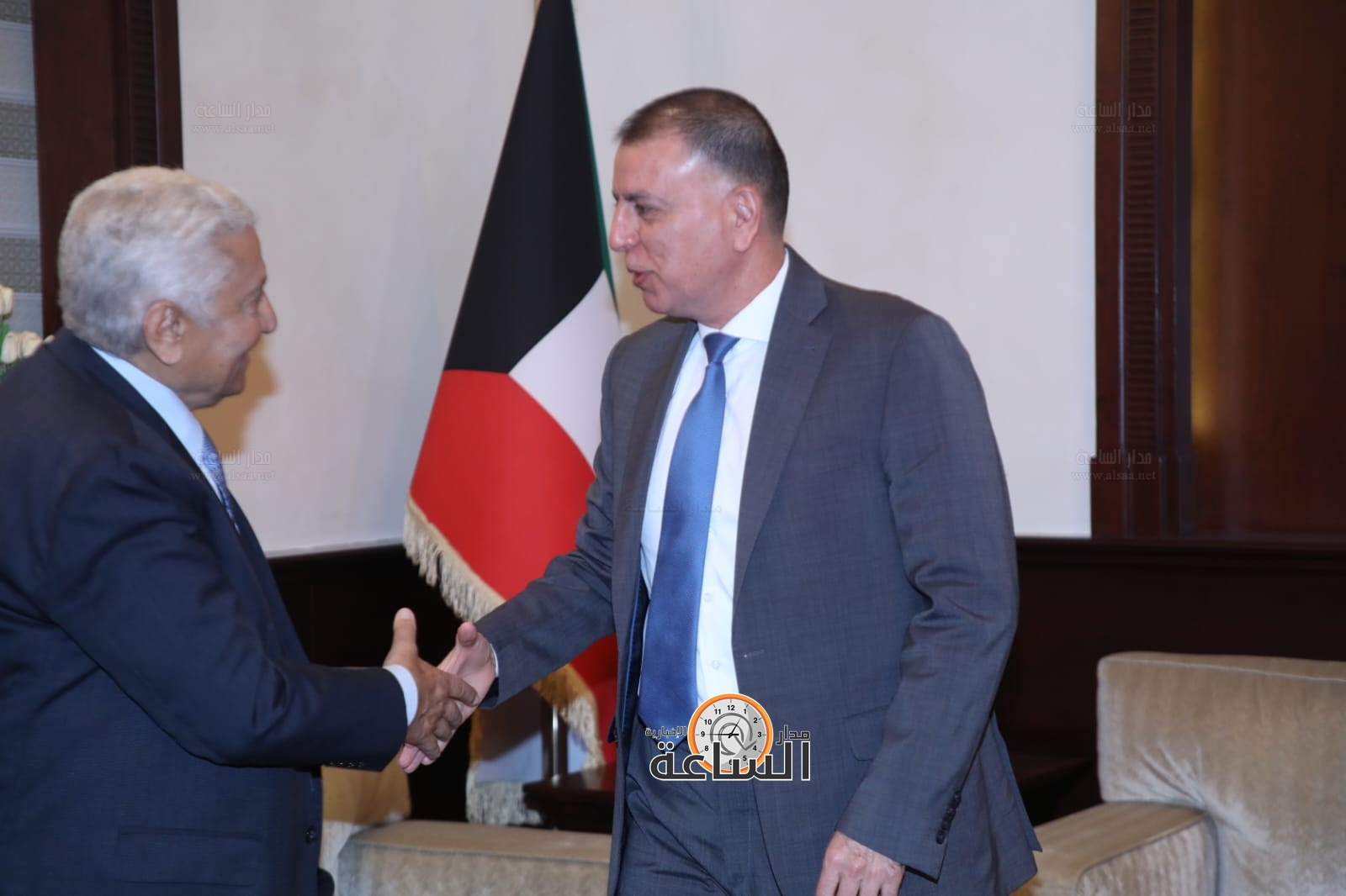 Madar Al-Saa Images 0.10491102189327073