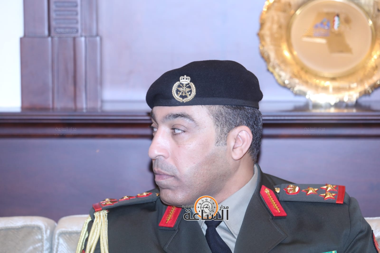 Madar Al-Saa Images 0.4917004788403754