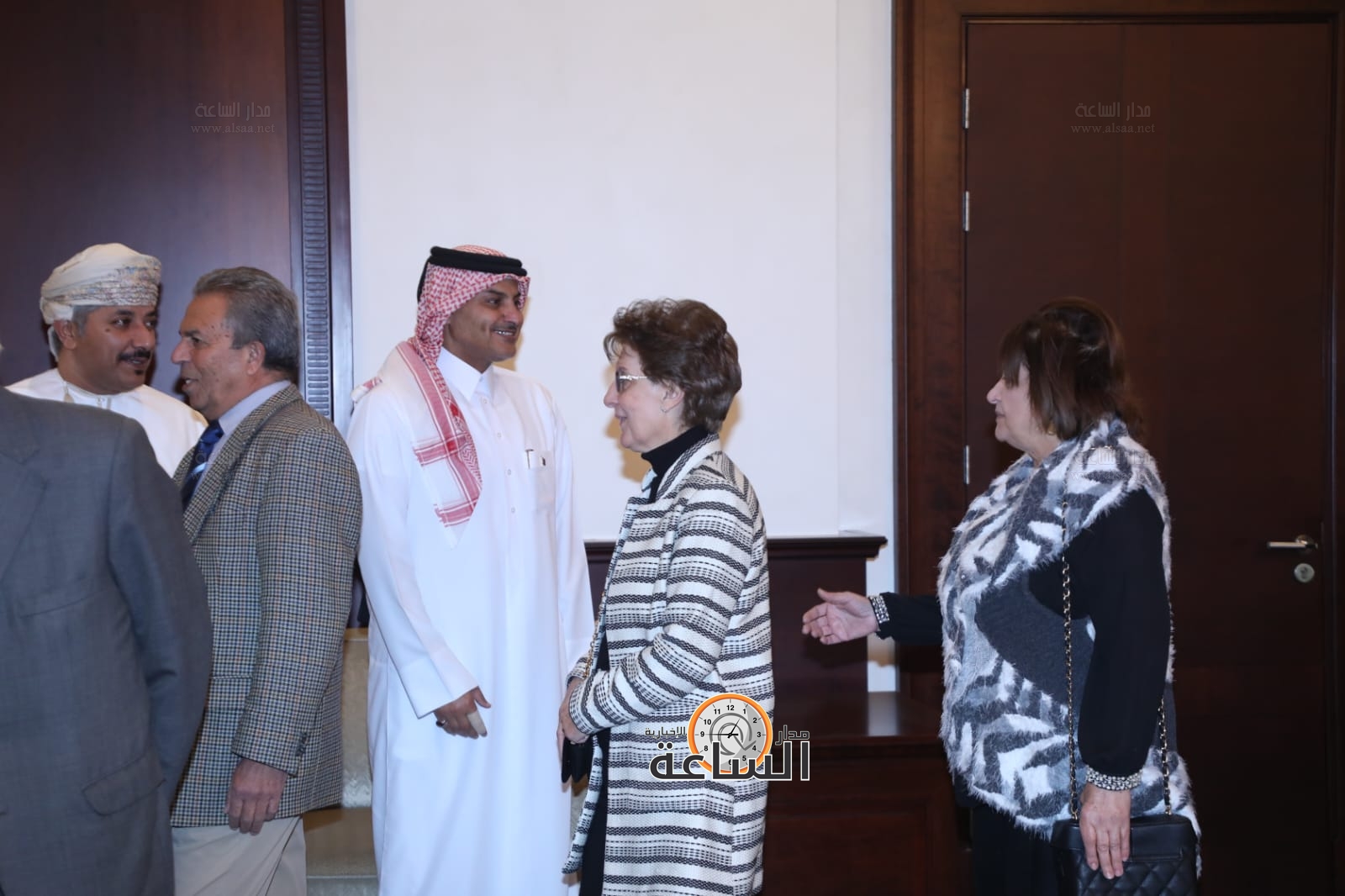 Madar Al-Saa Images 0.6335042363453054