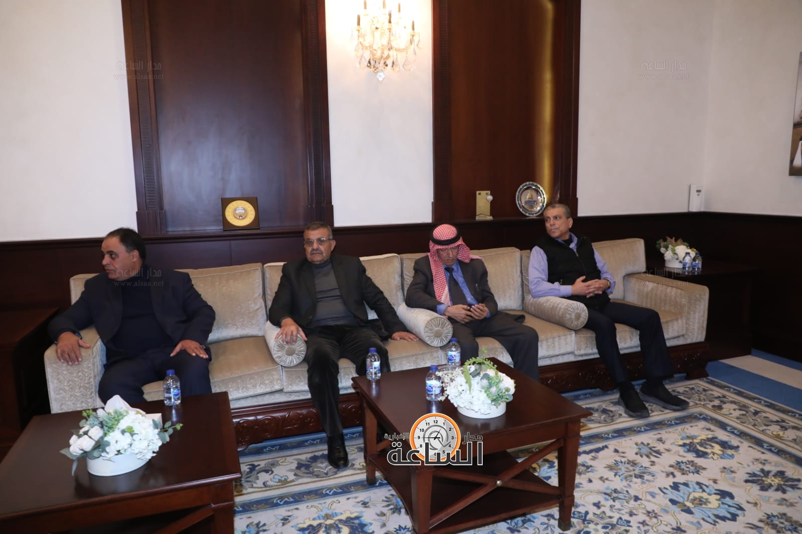 Madar Al-Saa Images 0.8693873181900373