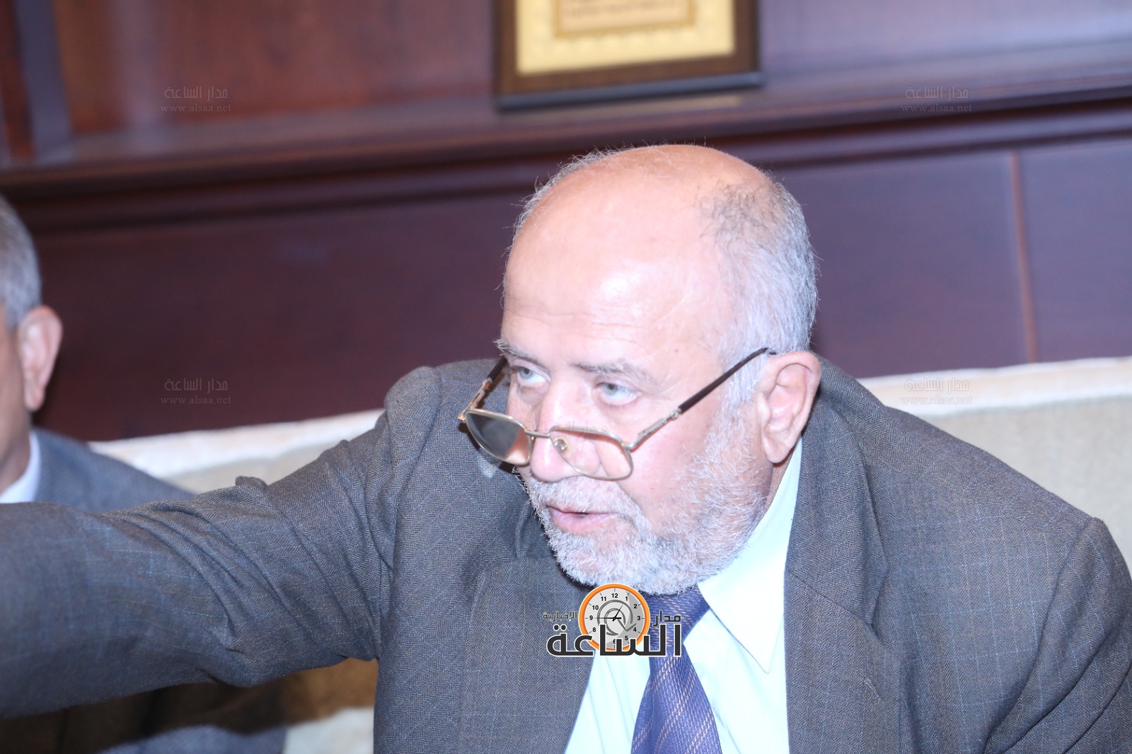 Madar Al-Saa Images 0.9843413458550032