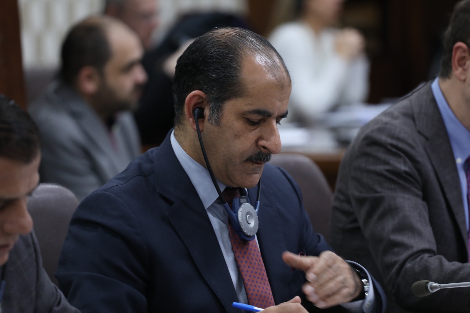 Madar Al-Saa Images 0.8820792650068938