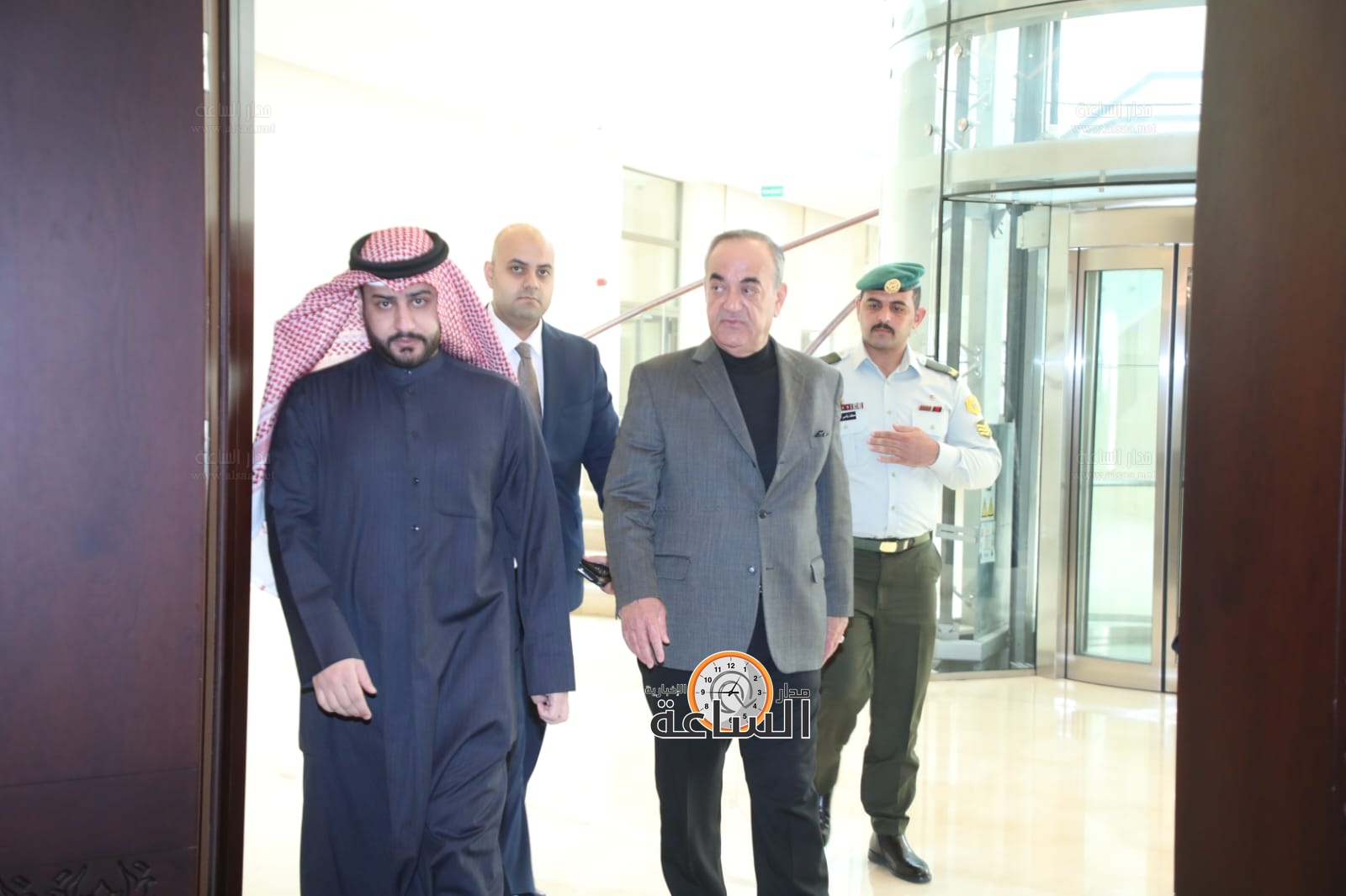 Madar Al-Saa Images 0.20815147164445436