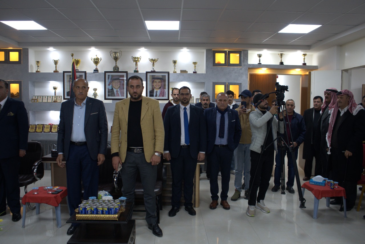 Madar Al-Saa Images 0.8817996509987152