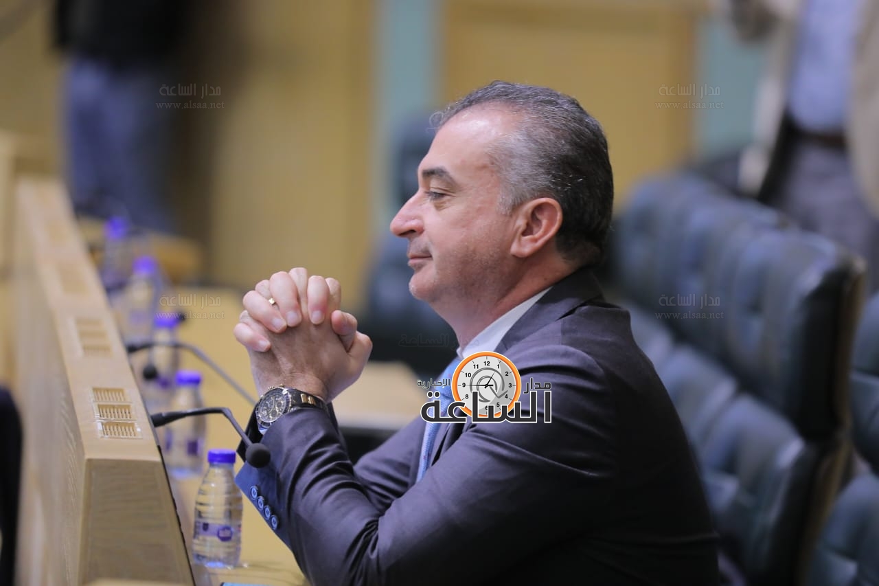 Madar Al-Saa Images 0.08390312535917377