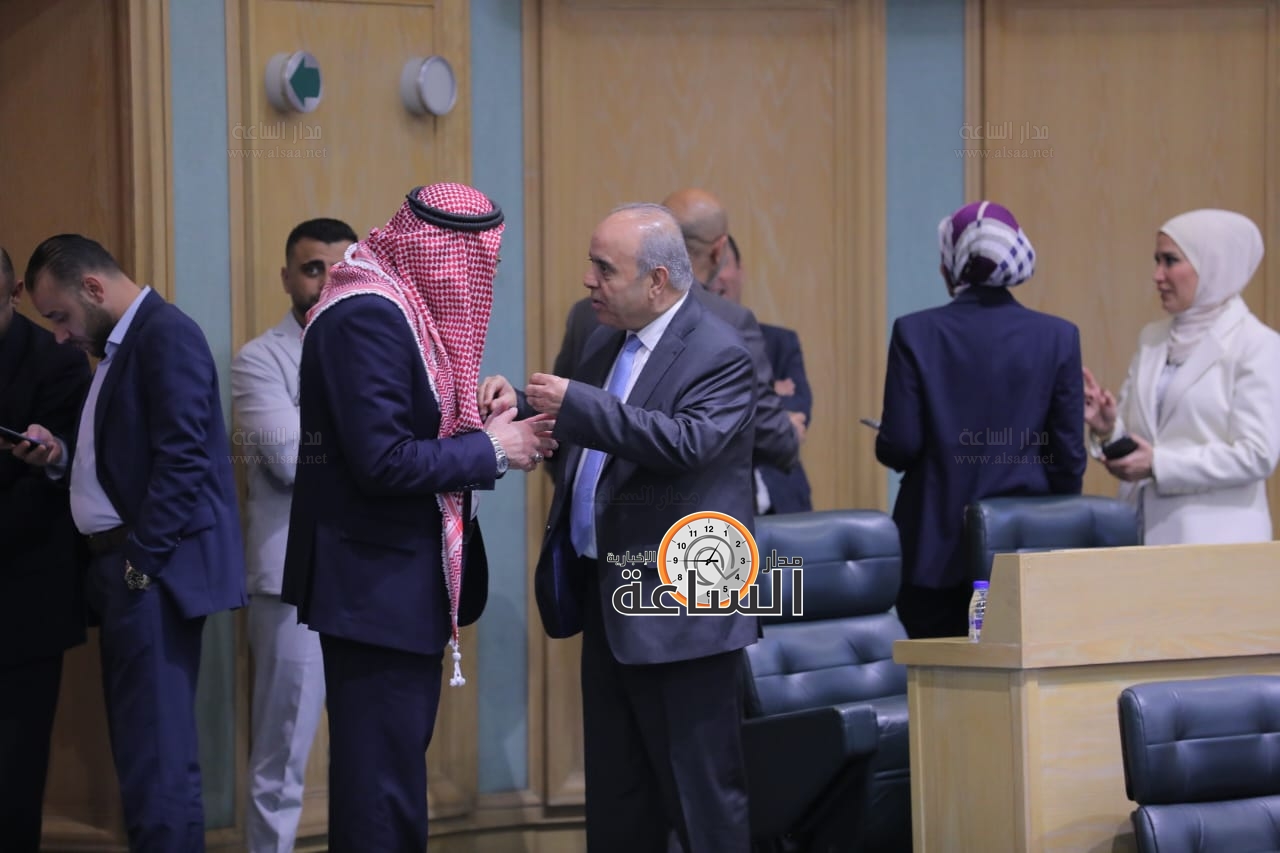 Madar Al-Saa Images 0.45338863875691726