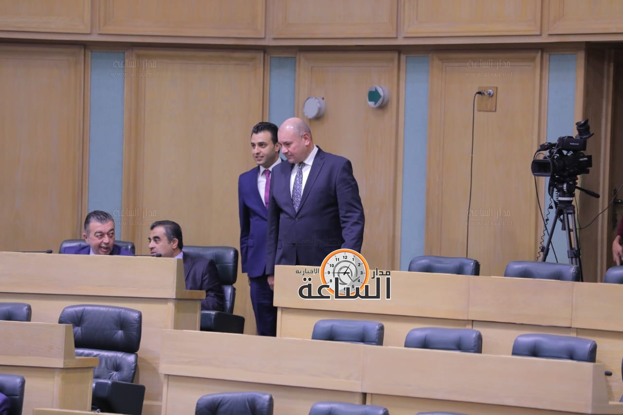 Madar Al-Saa Images 0.5786791956538351