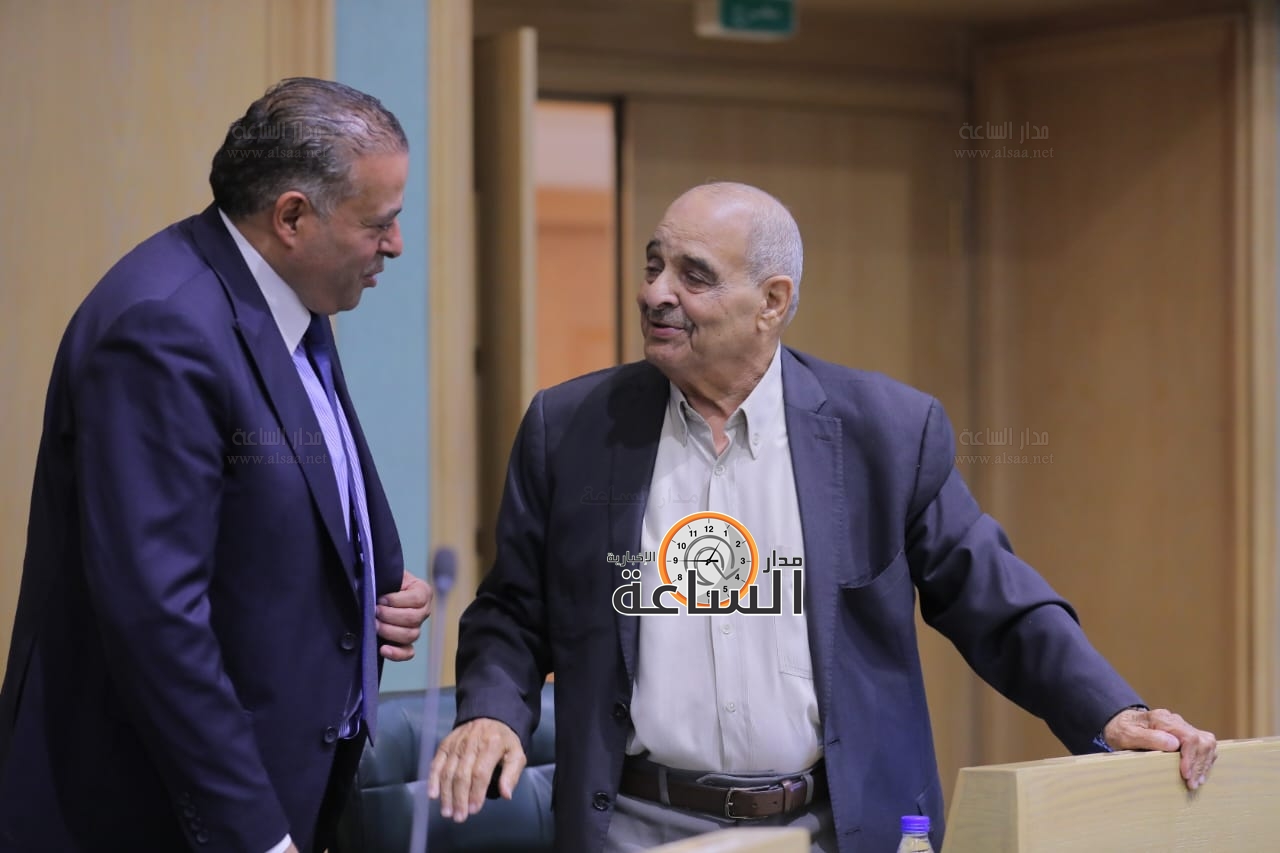 Madar Al-Saa Images 0.7512204410560577