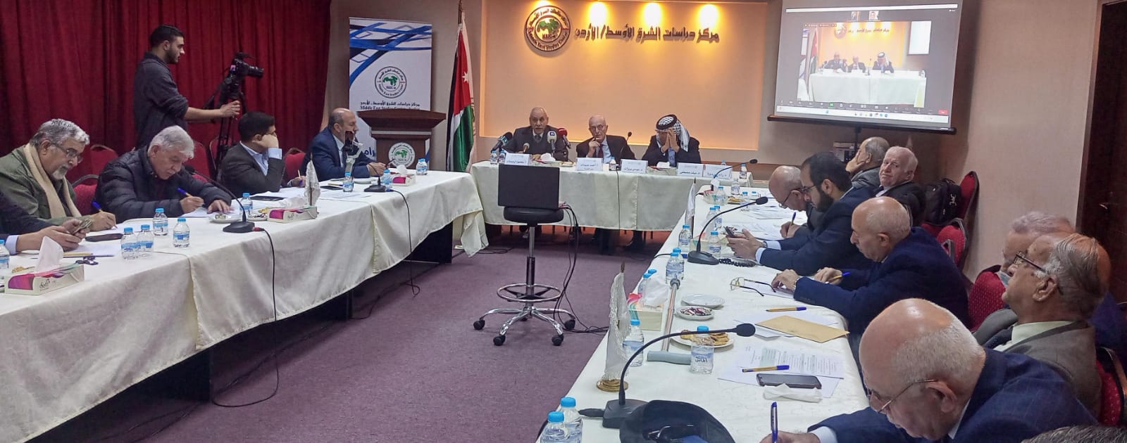 Madar Al-Saa Images 0.6882056434546364