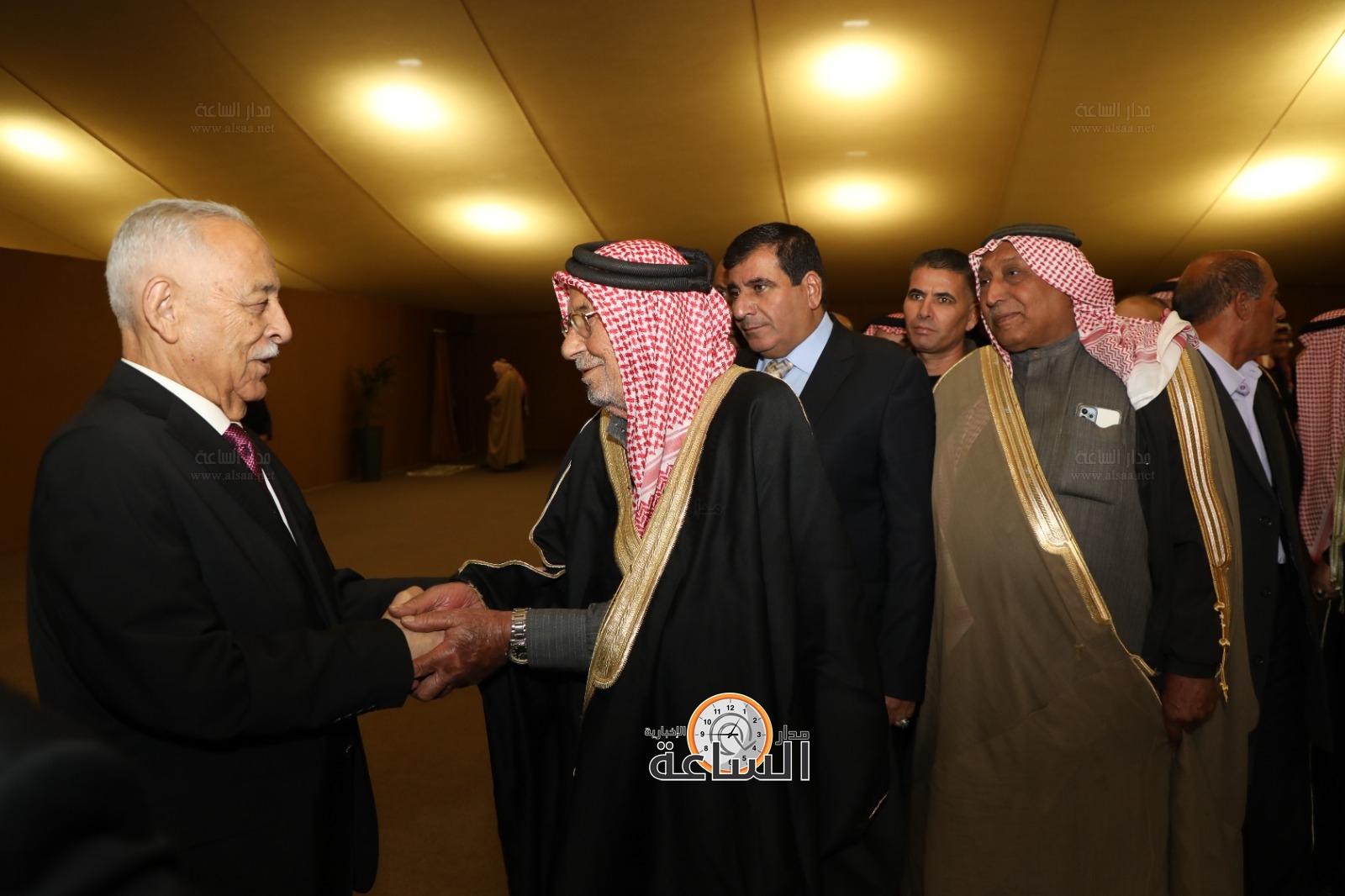 Madar Al-Saa Images 0.1540670039509222