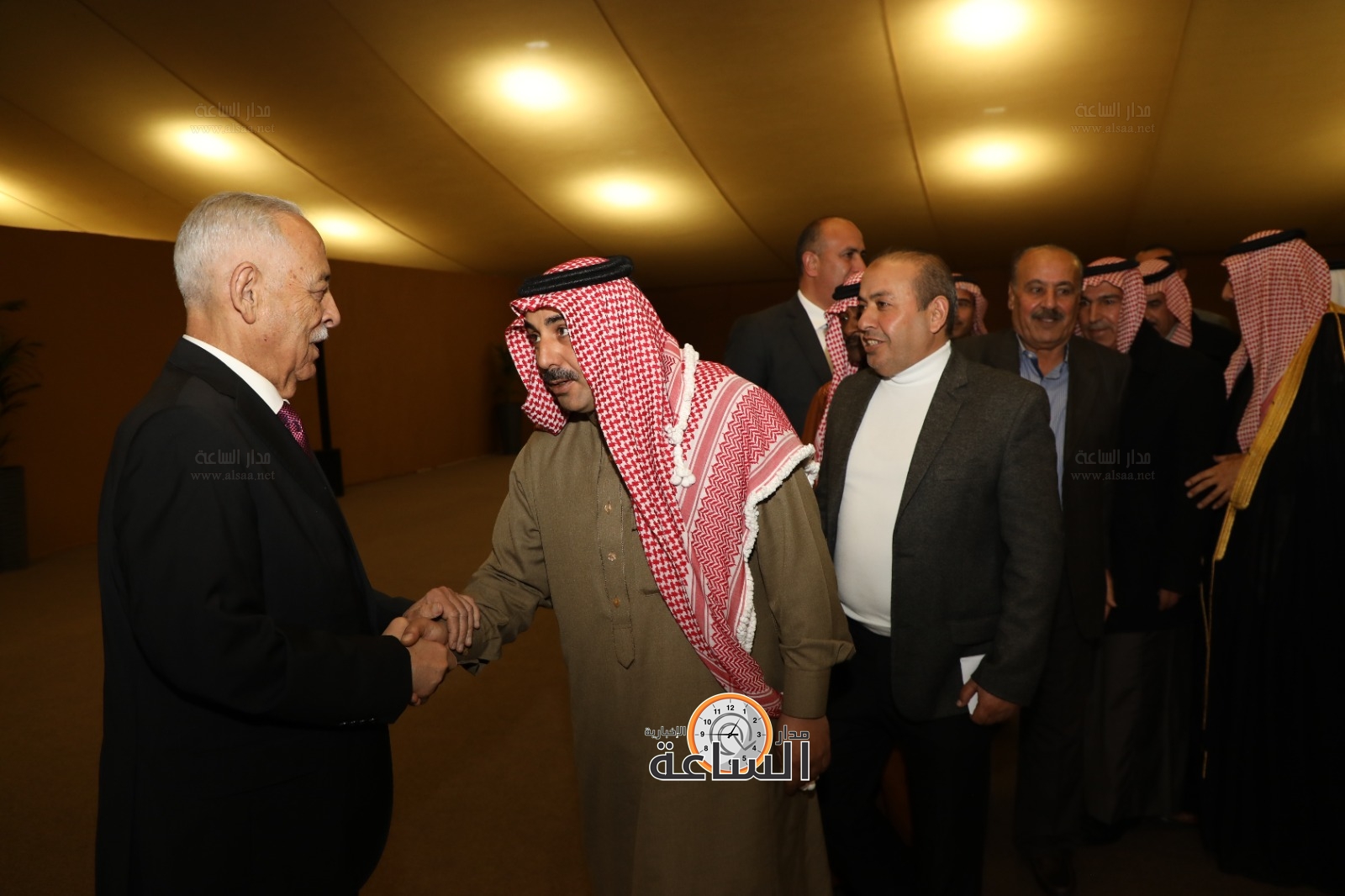 Madar Al-Saa Images 0.5760617625318418