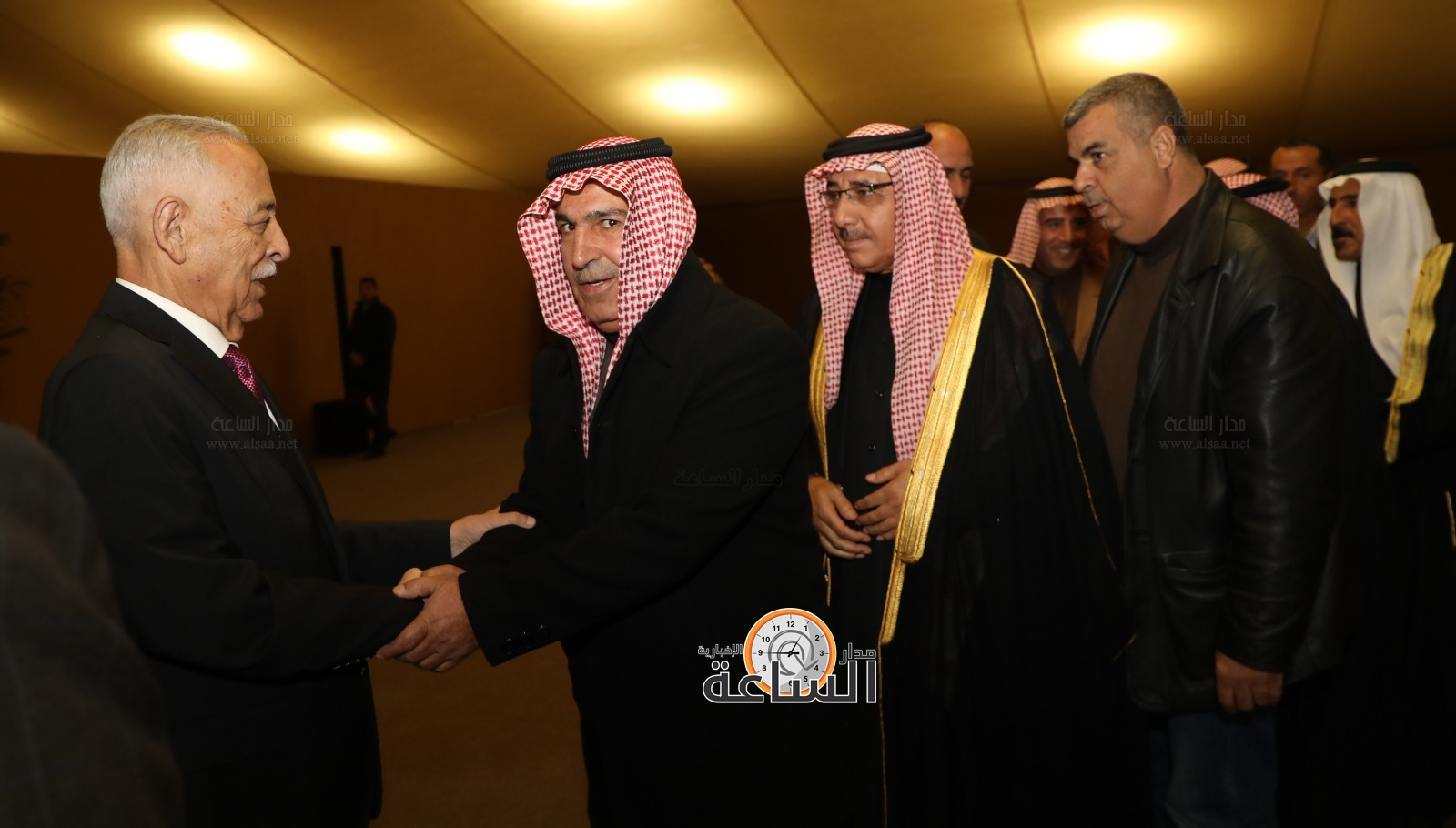 Madar Al-Saa Images 0.45748775884214