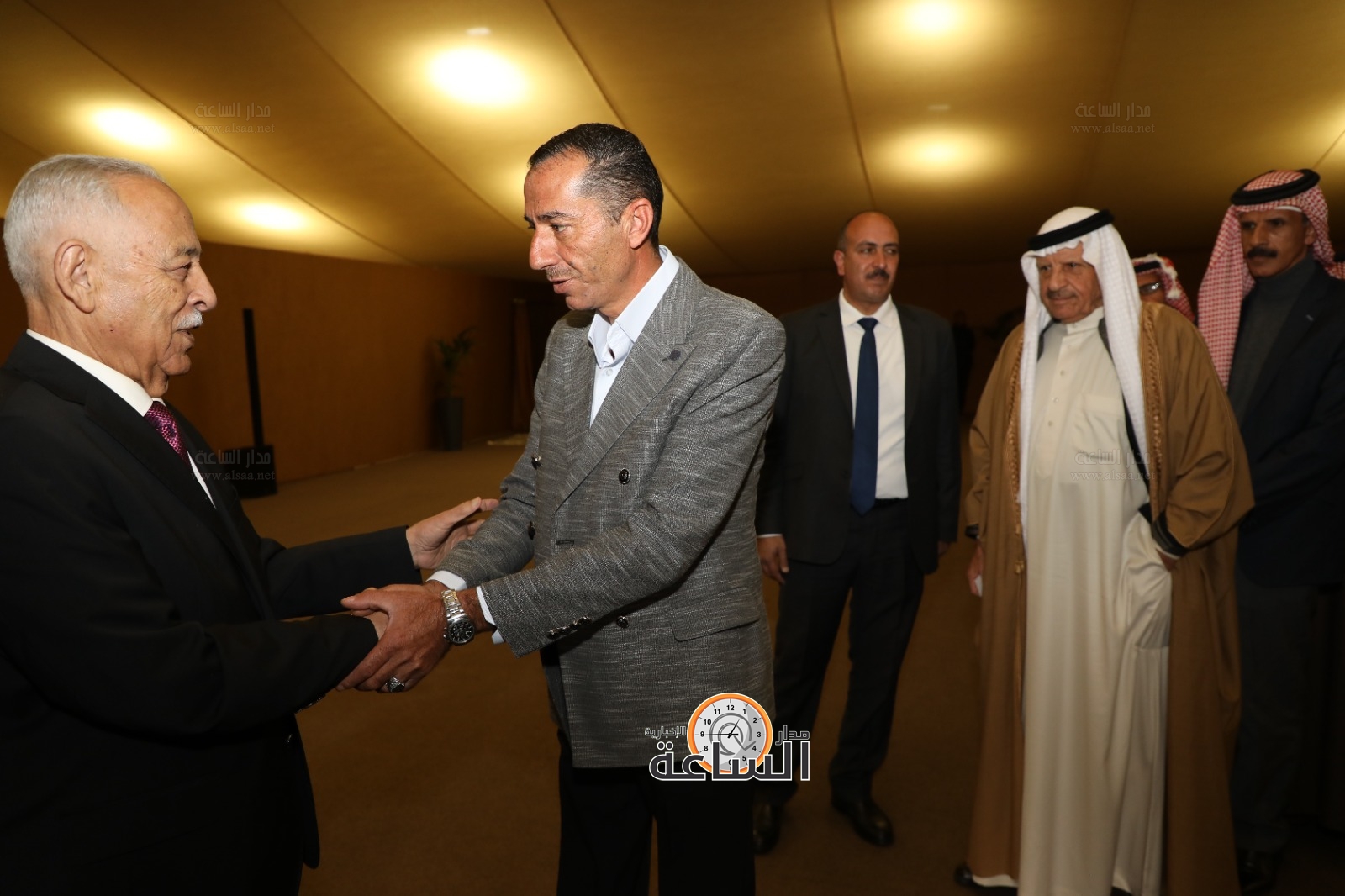 Madar Al-Saa Images 0.3898071693299574