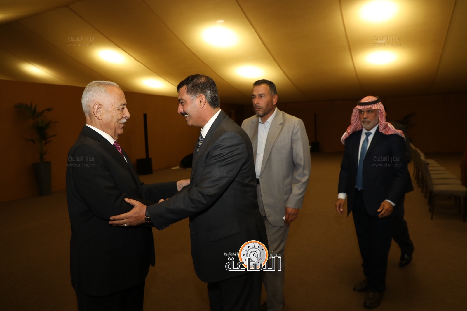 Madar Al-Saa Images 0.6973268179857086