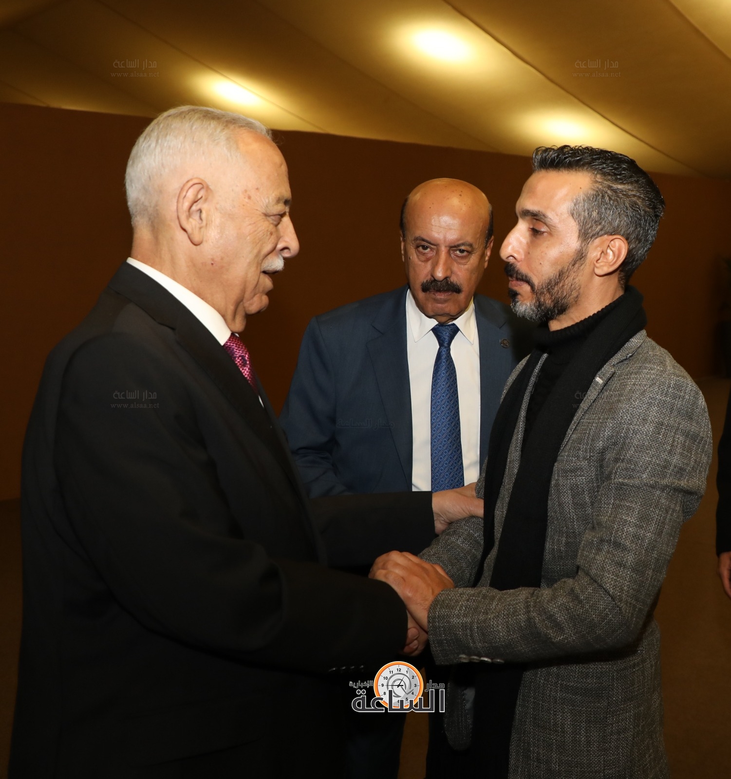 Madar Al-Saa Images 0.04633097712302381