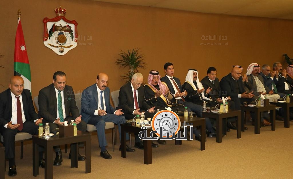 Madar Al-Saa Images 0.7284438424229132