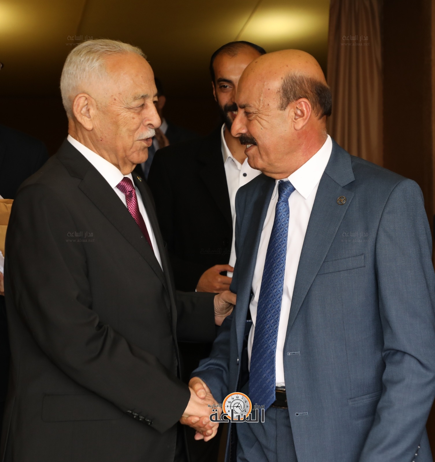 Madar Al-Saa Images 0.1737545553150428