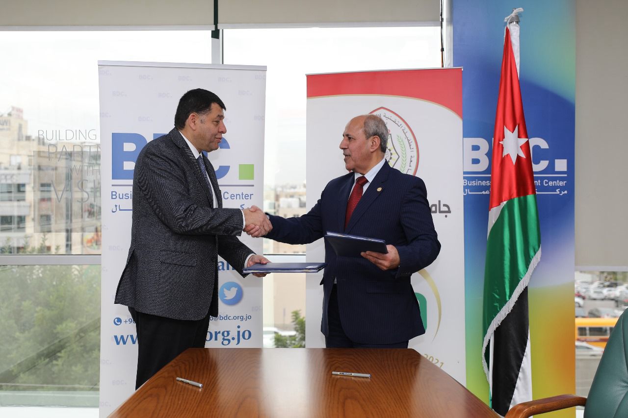 Madar Al-Saa Images 0.5847359778547763