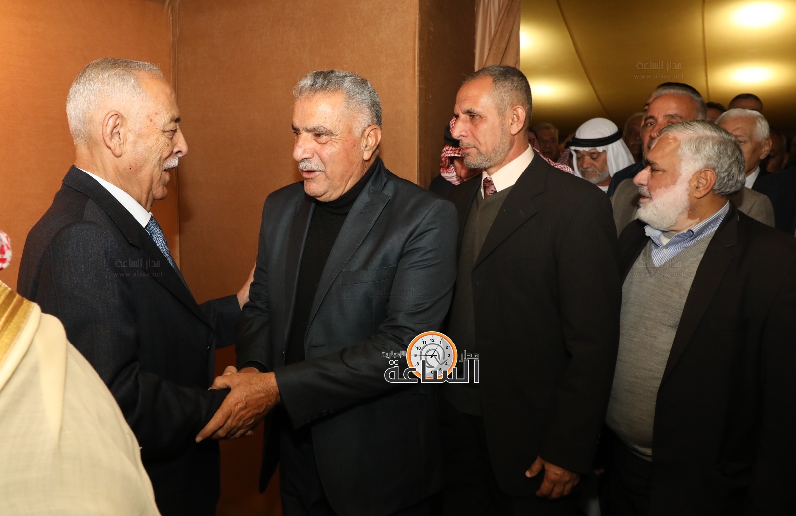 Madar Al-Saa Images 0.4897858639672992