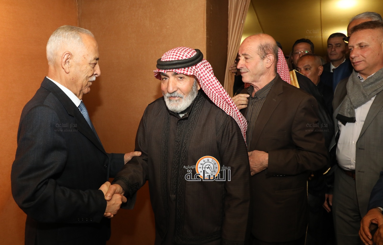 Madar Al-Saa Images 0.10569396554337707