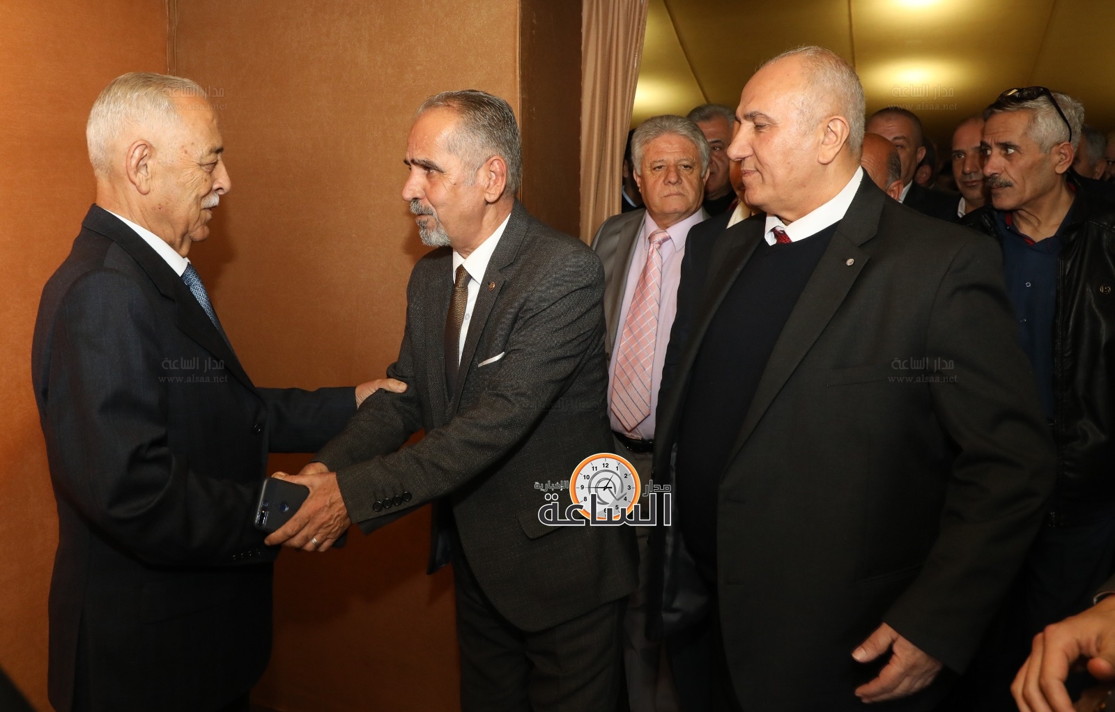 Madar Al-Saa Images 0.9293685596024892