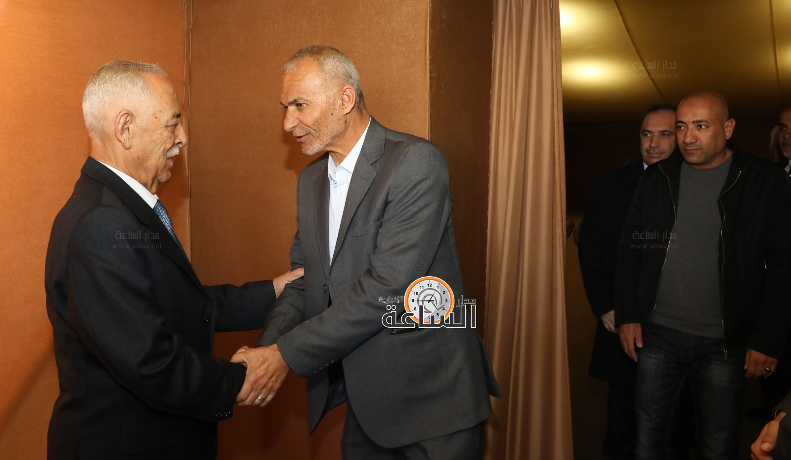 Madar Al-Saa Images 0.8943182573410189