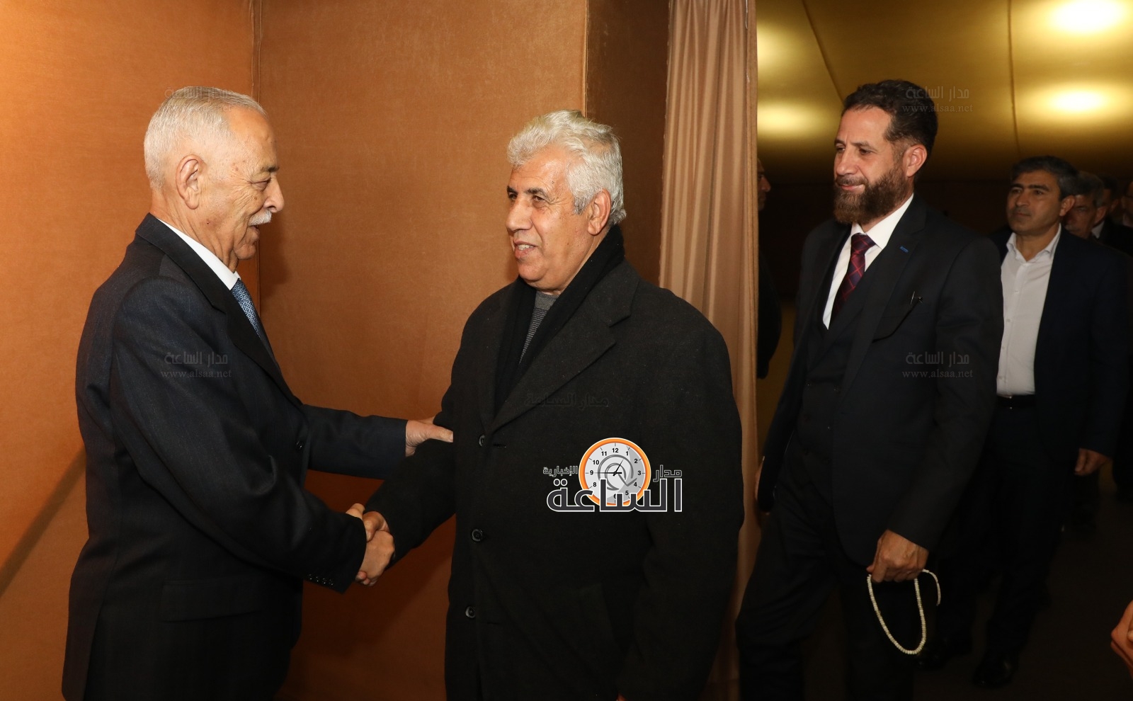 Madar Al-Saa Images 0.37329690111189784