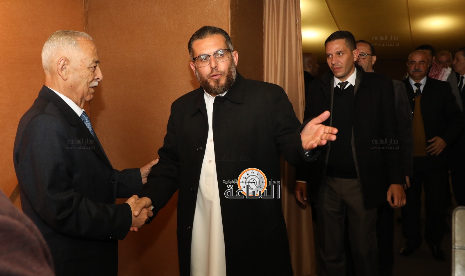 Madar Al-Saa Images 0.648490128504476