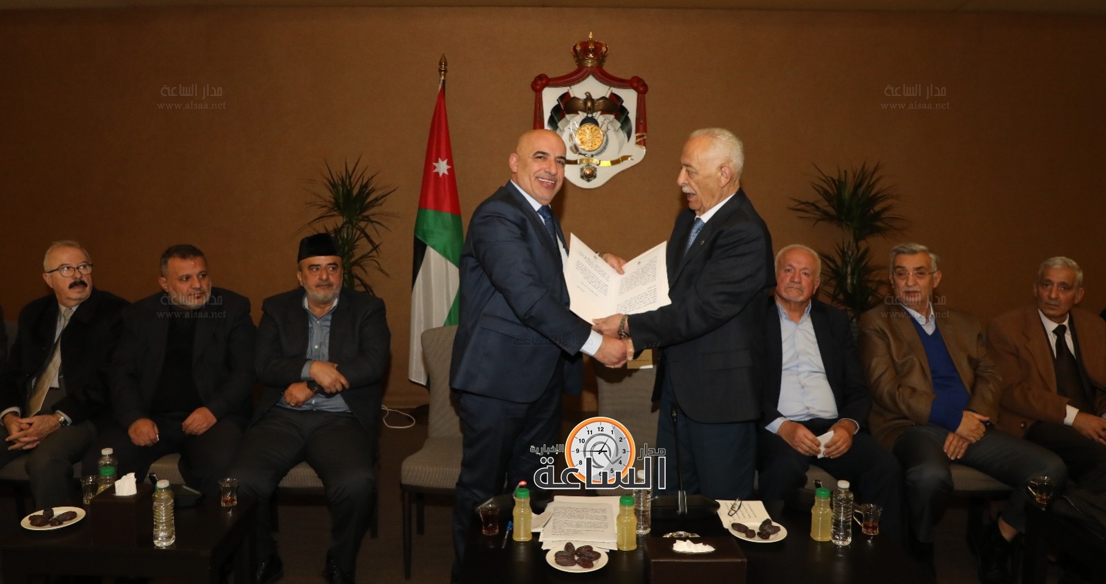 Madar Al-Saa Images 0.851496987390689