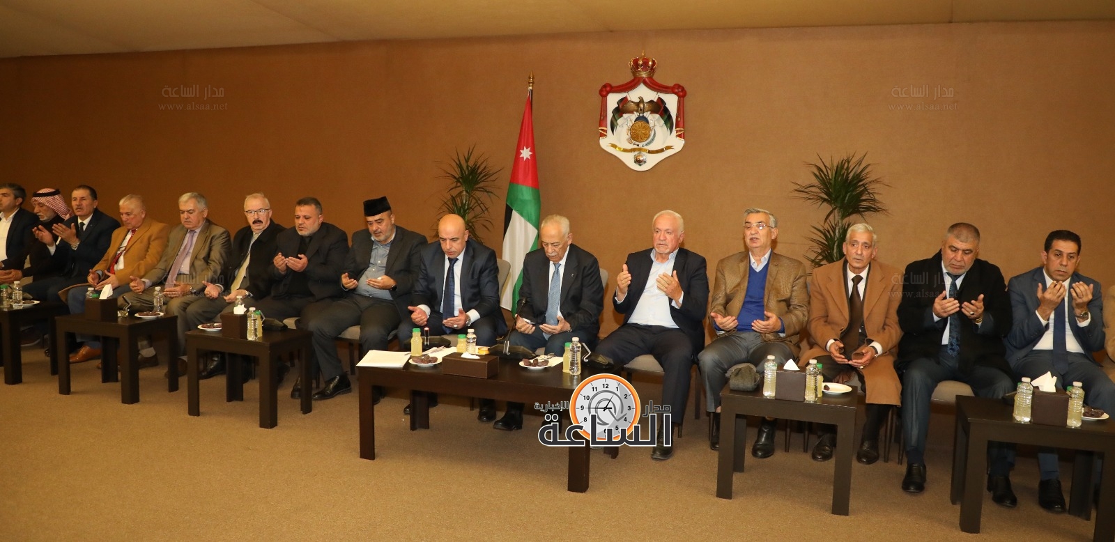 Madar Al-Saa Images 0.3015658915970867