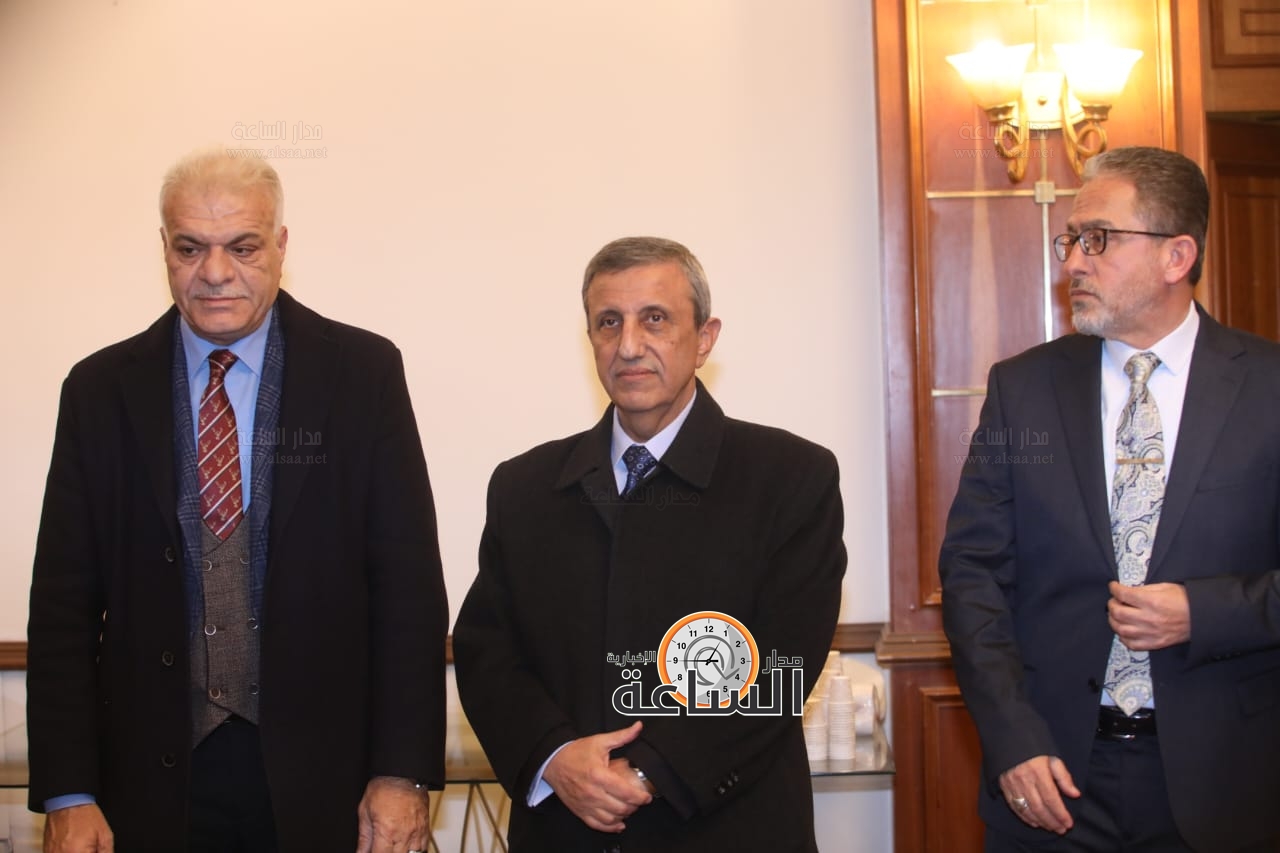 Madar Al-Saa Images 0.19445512715578106