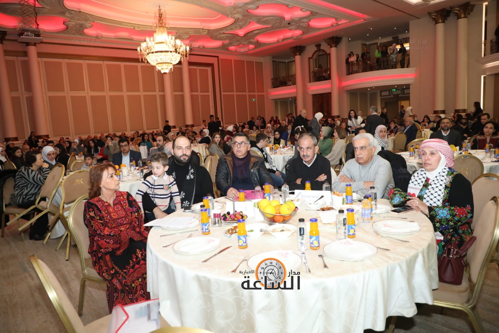 Madar Al-Saa Images 0.16288070864623028