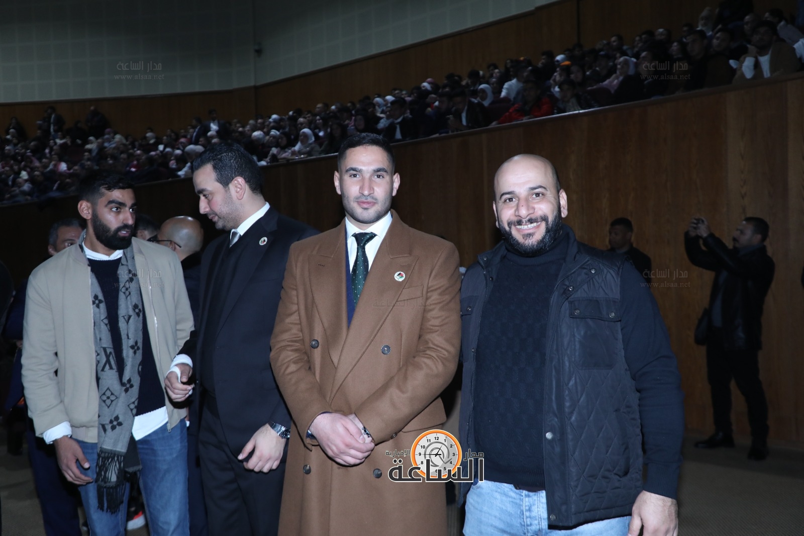 Madar Al-Saa Images 0.8165785361160691