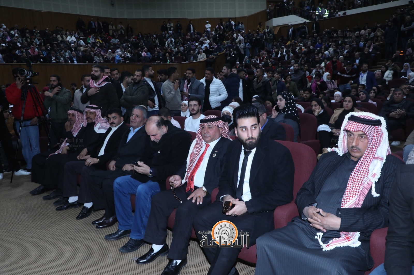 Madar Al-Saa Images 0.7165424383747223