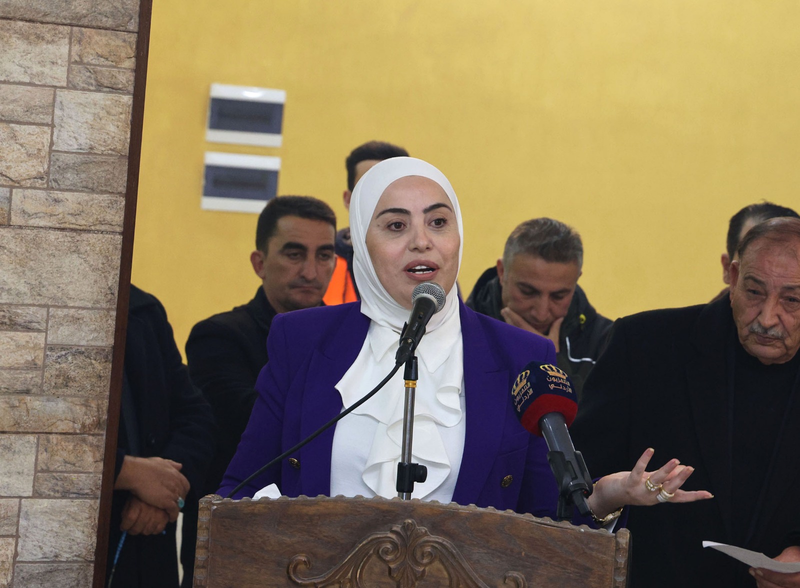 Madar Al-Saa Images 0.5488895284506725