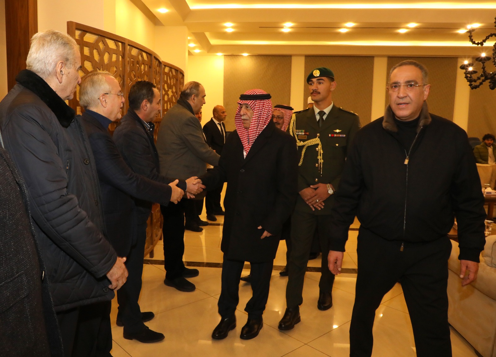 Madar Al-Saa Images 0.7724225978892265