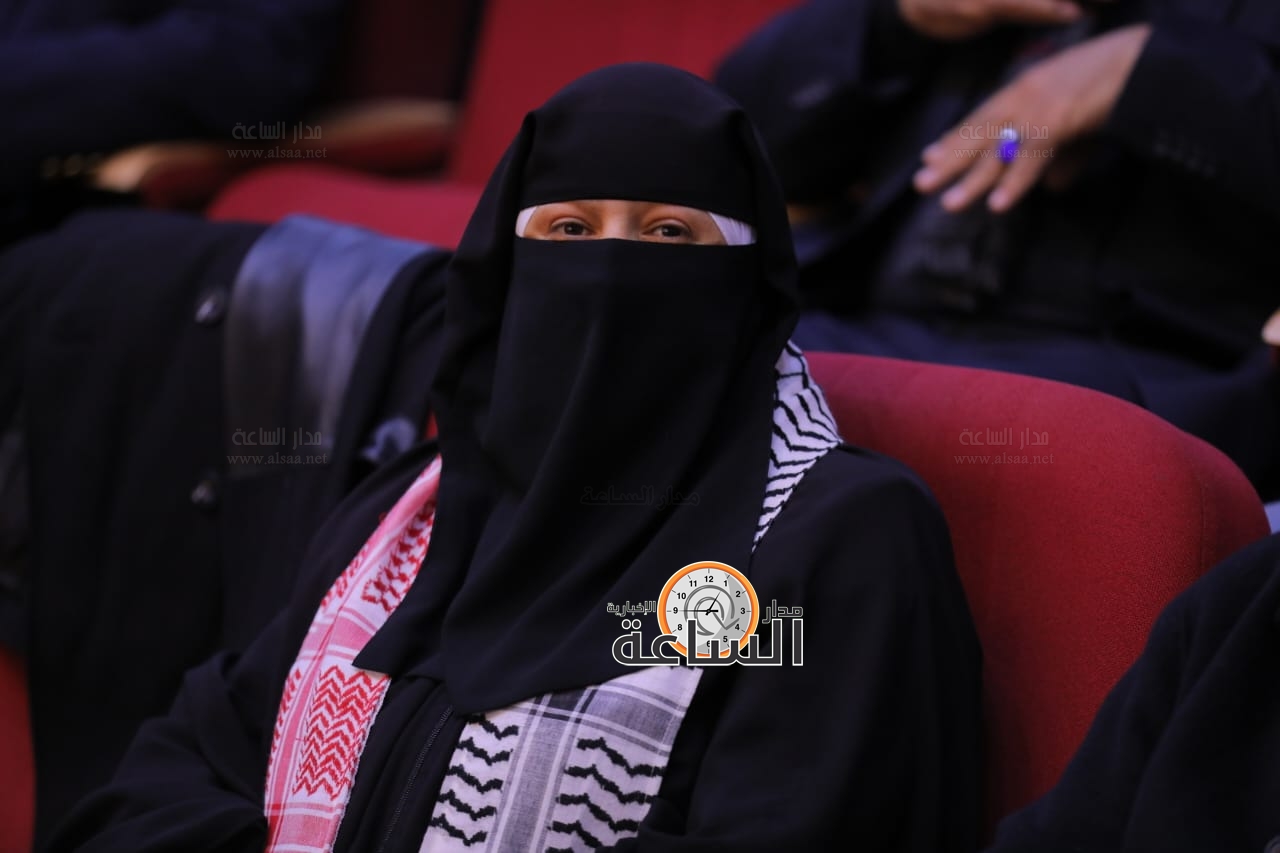 Madar Al-Saa Images 0.47530070807199887