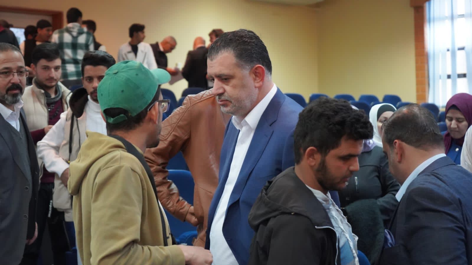 Madar Al-Saa Images 0.2976379183019544