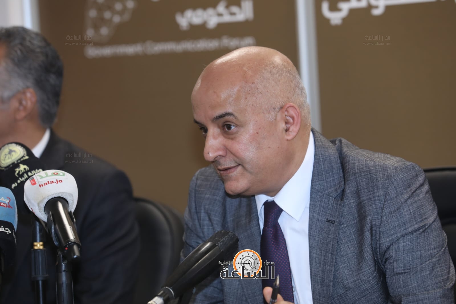 Madar Al-Saa Images 0.6509772822095199