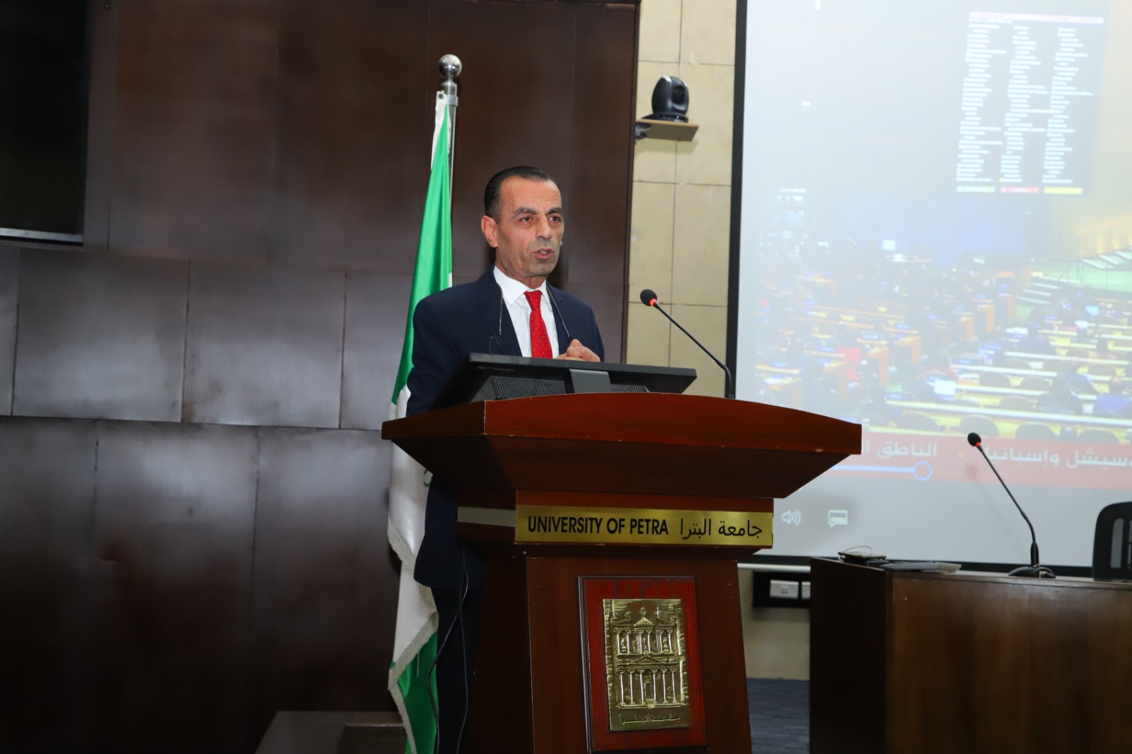 Madar Al-Saa Images 0.7271683117016596