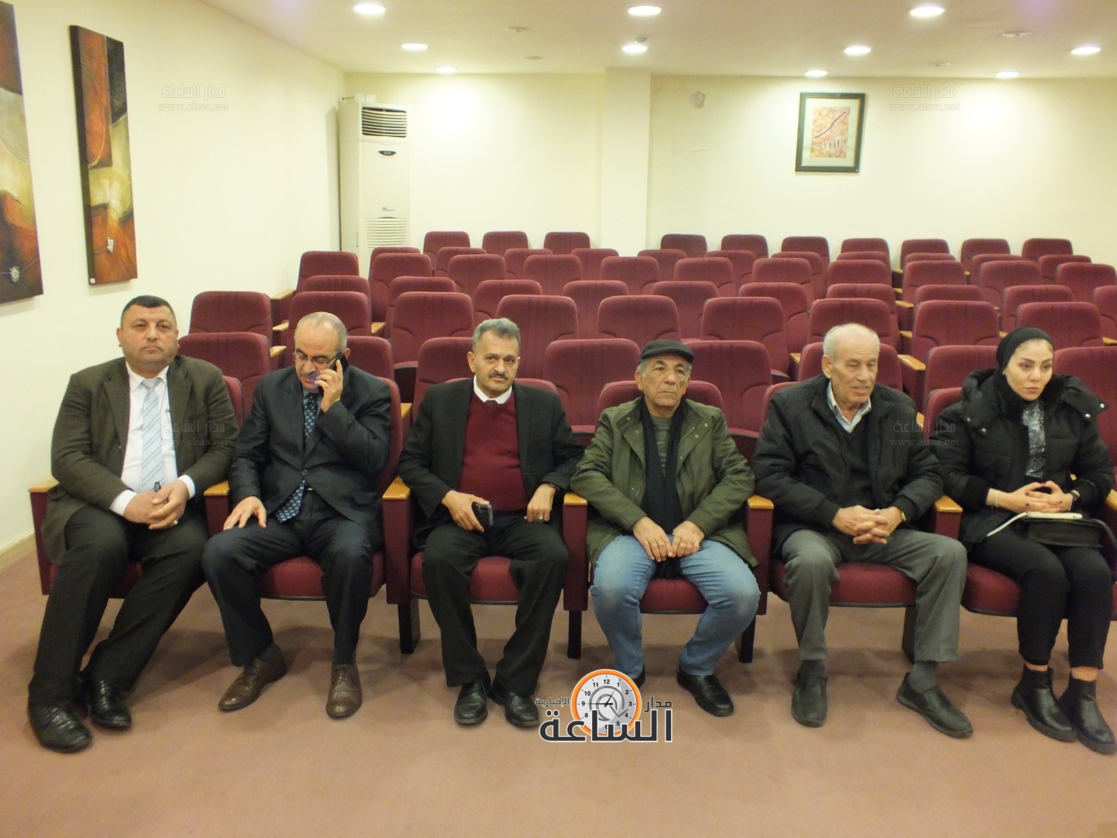 Madar Al-Saa Images 0.7206887947243366