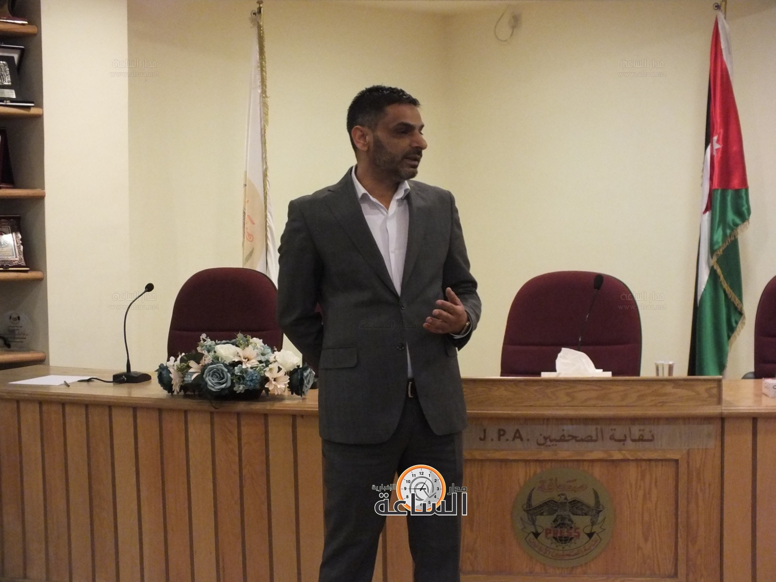 Madar Al-Saa Images 0.8632143462182966